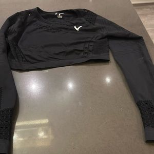 Brand new long sleeve violate the dress code